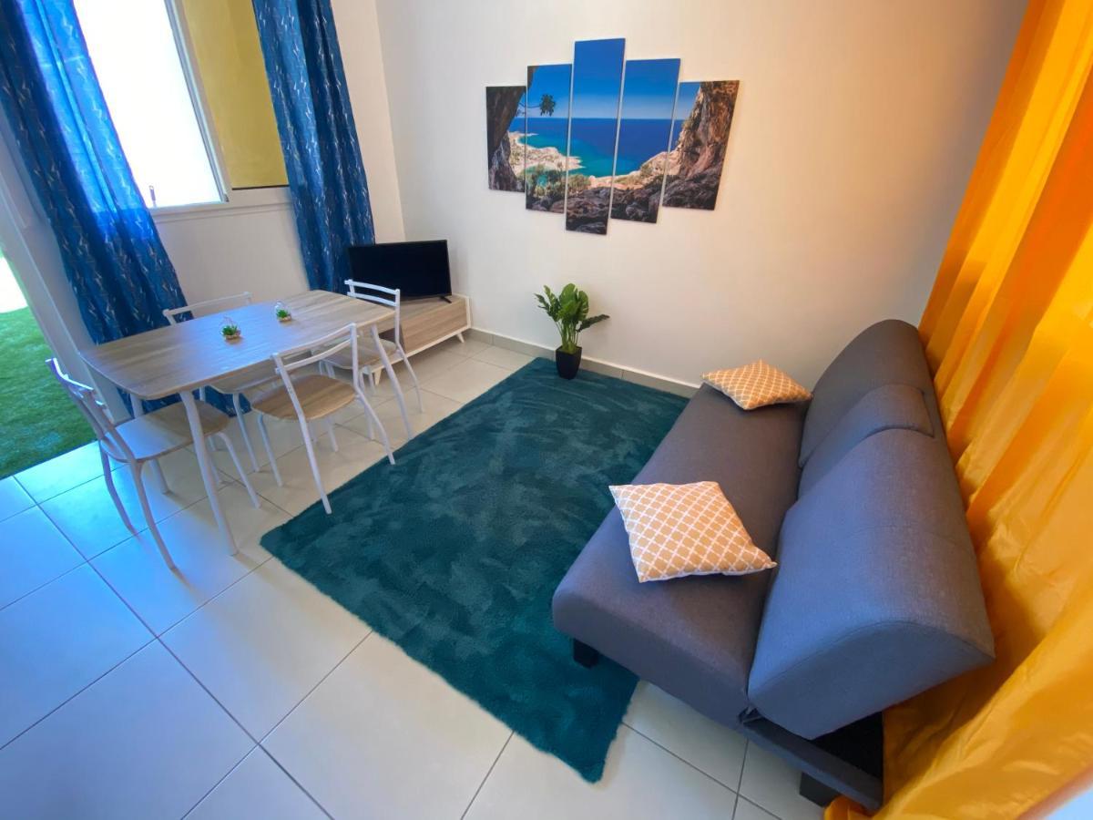 Villa Phare Caraibes Guadeloupe - Rooftop Jacuzzi & Ocean View Le Moule Eksteriør bilde